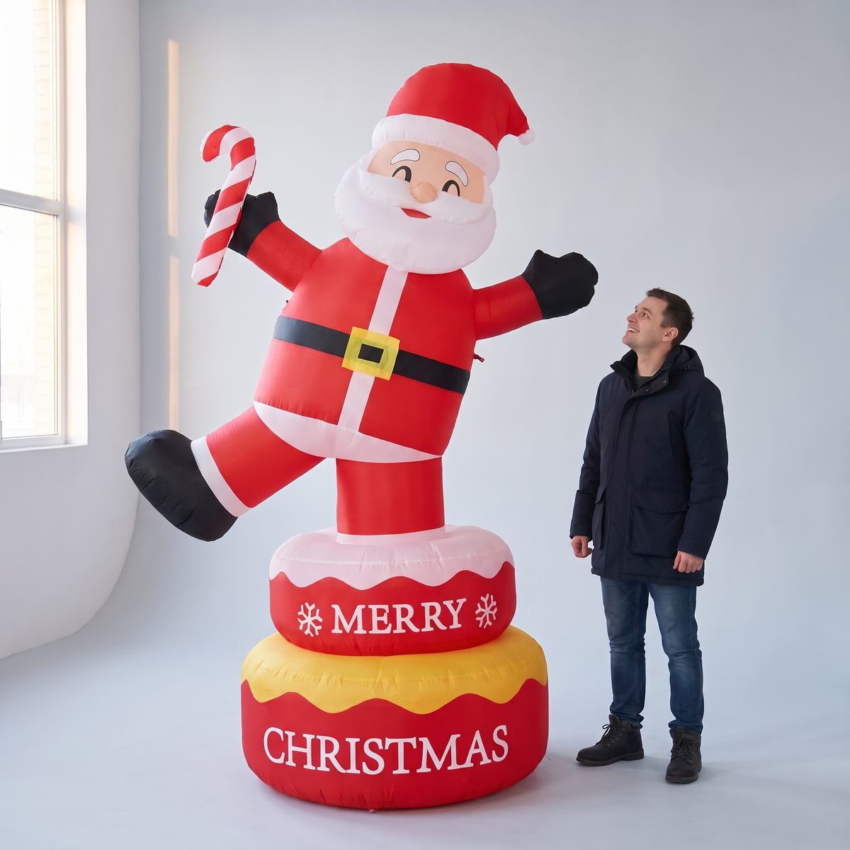 6 ft Rotating Santa
